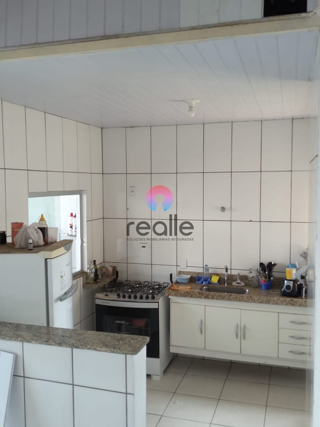 Casa à venda com 4 quartos, 70m² - Foto 9
