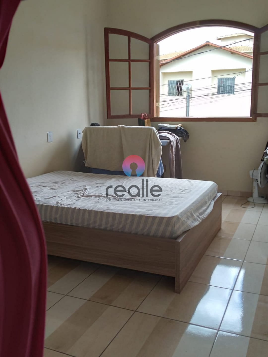 Casa à venda com 4 quartos, 70m² - Foto 5