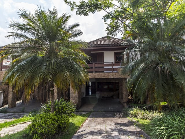 Casa com 608m² 4 quartos e 7 banheiros, à venda, no bairro Alphaville em Santana de Parnaíba