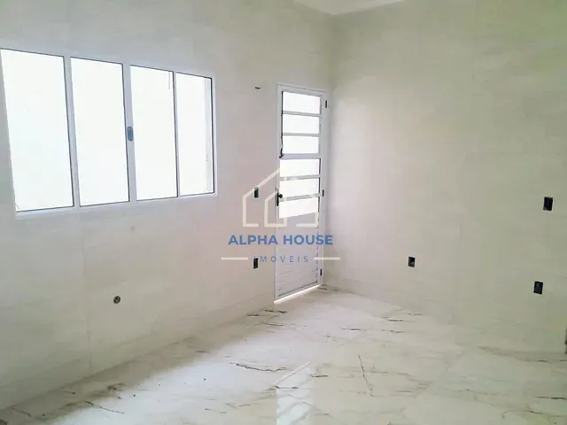 Casa com 150m² 2 quartos e 1 banheiro, à venda, no bairro Jardim Cristina em Pindamonhangaba