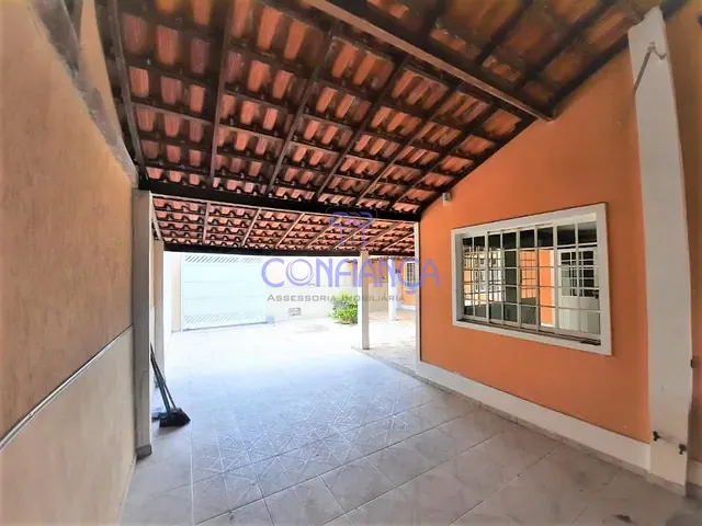 Casa com 300m² 5 quartos e 1 banheiro, à venda, no bairro Campo Grande em Rio de Janeiro