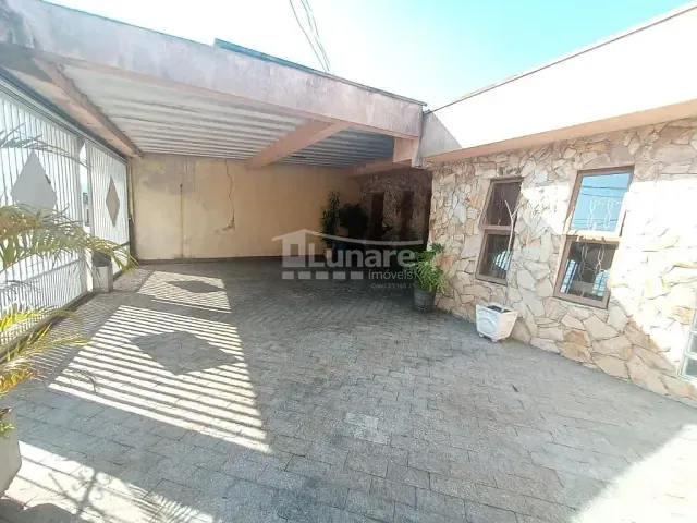 Casa com 500m² 3 quartos e 2 banheiros, à venda, no bairro Vila Cintra em Mogi das Cruzes