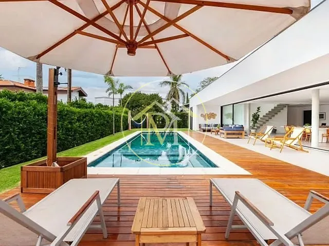 Casa com 1567m² 5 quartos e 7 banheiros, à venda, no bairro Parque Monte Bianco em Araçoiaba da Serra