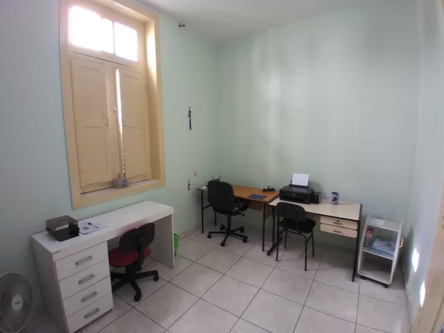 Casa com 444m² 3 quartos e 1 banheiro, à venda, no bairro Campinho em Rio de Janeiro