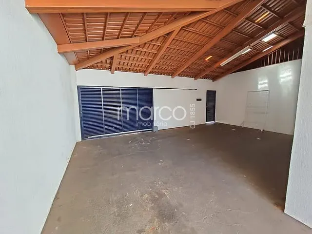 Sobrado 3 quartos e 1 banheiro, à venda, no bairro Jardim América em Goiânia