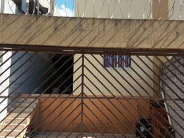 Casa com 128m² 2 quartos e 3 banheiros, à venda, no bairro Jardim Maria Cristina em Barueri