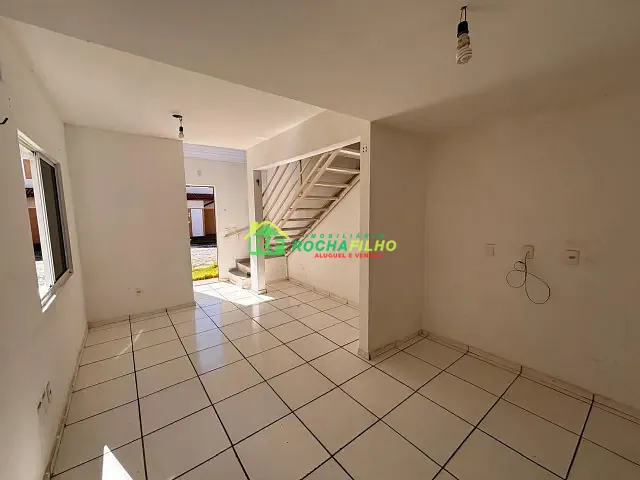 Casa com 102m² 2 quartos e 1 banheiro, para alugar, no bairro Verdecap em Teresina
