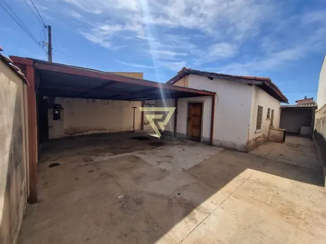 Casa com 200m² 3 quartos e 1 banheiro, à venda, no bairro Jardim José Sampaio Júnior em Ribeirão Preto