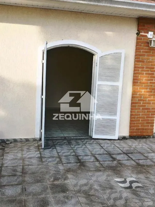 Casa, 3 quartos, 200 m² - Foto 12