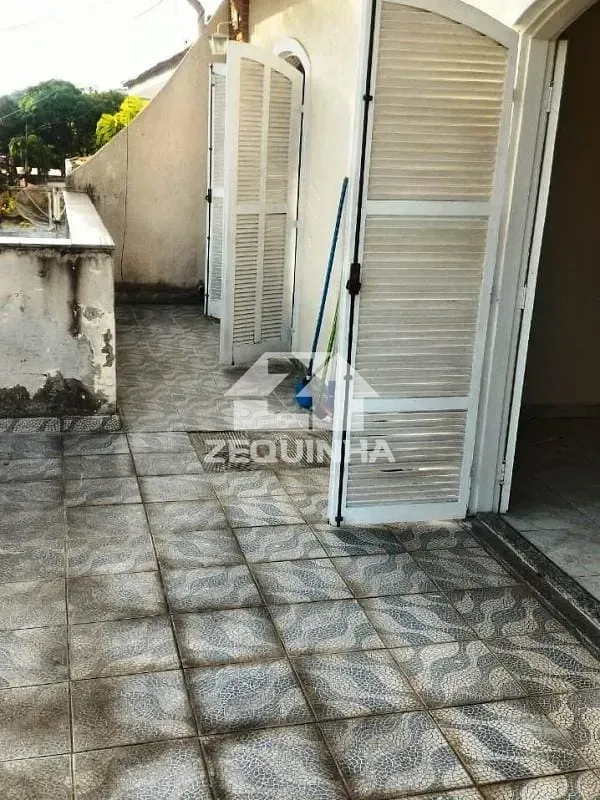 Casa, 3 quartos, 200 m² - Foto 13