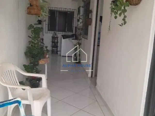 Casa com 140m² 1 quarto e 1 banheiro, à venda, no bairro Residencial e Comercial Cidade Jardim em Pindamonhangaba