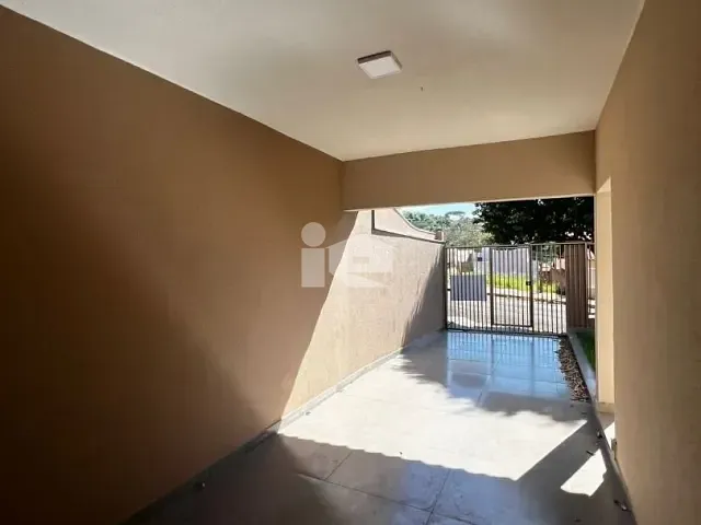 Casa com 174m² 3 quartos e 2 banheiros, à venda, no bairro Jardim Imperial em Rolândia