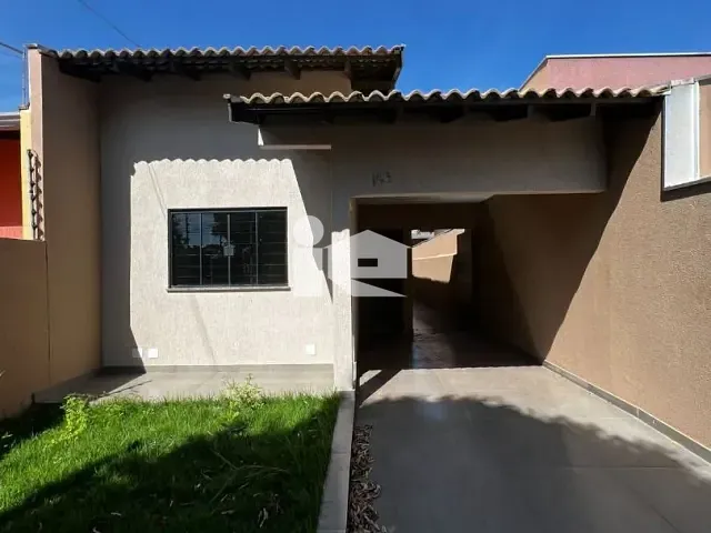 Casa com 174m² 3 quartos e 2 banheiros, à venda, no bairro Jardim Imperial em Rolândia