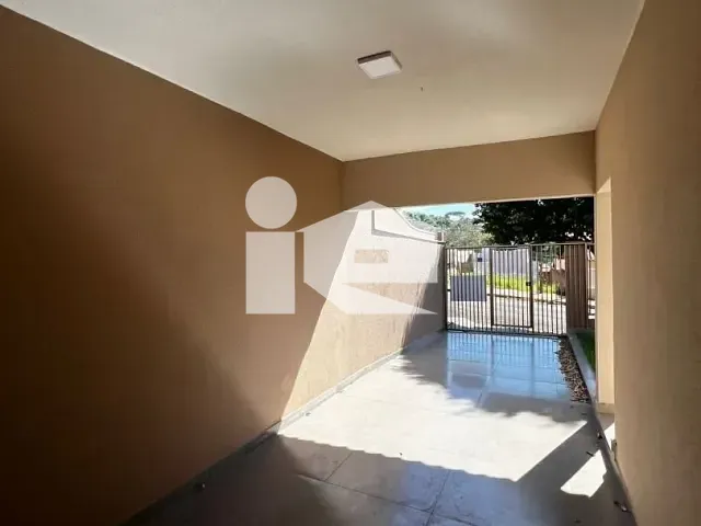 Casa com 174m² 3 quartos e 2 banheiros, à venda, no bairro Jardim Imperial em Rolândia