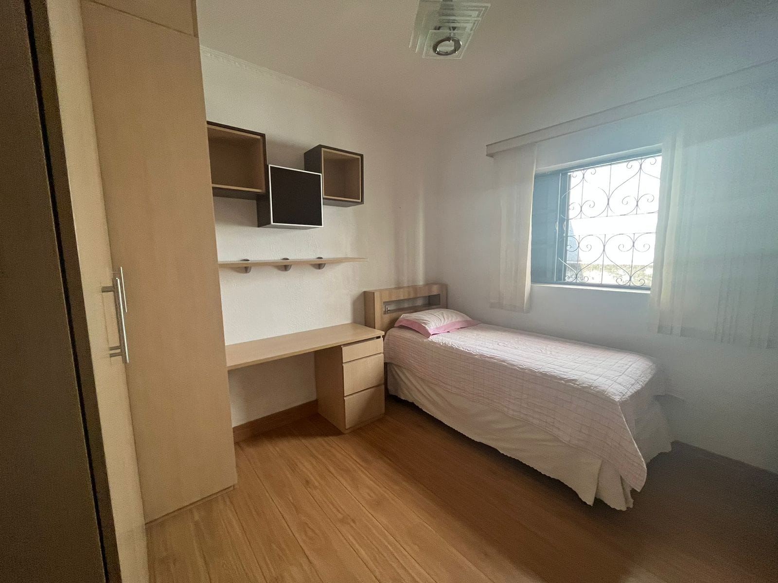 Casa à venda com 3 quartos, 150m² - Foto 10