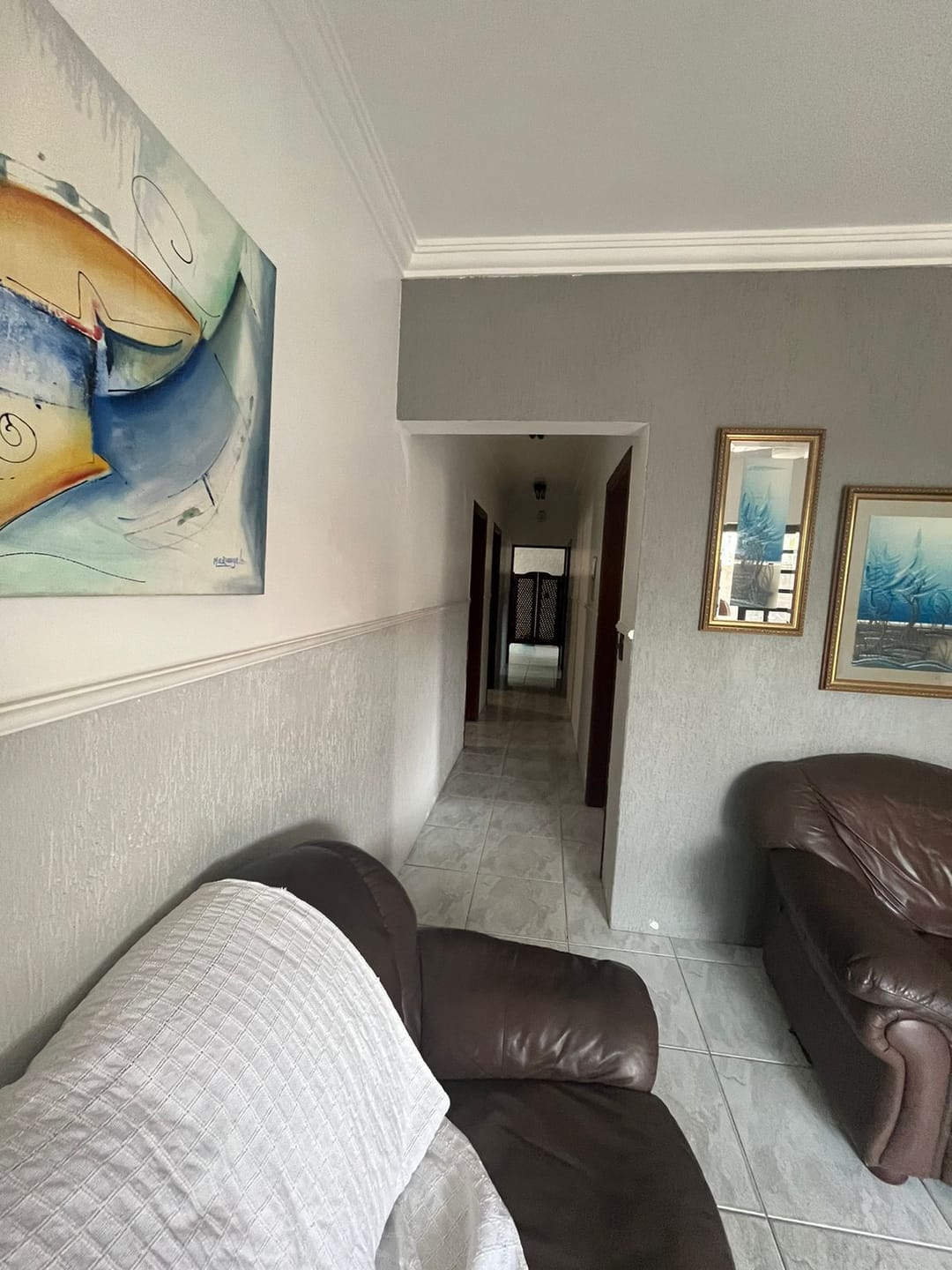 Casa à venda com 3 quartos, 150m² - Foto 4