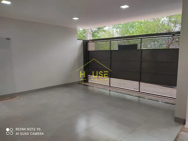 Casa com 240m² 3 quartos e 1 banheiro, à venda, no bairro Jardim Baldissera em Votuporanga