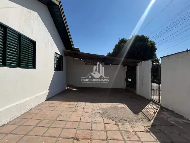 Casa 3 quartos e 1 banheiro, para alugar, no bairro Núcleo Habitacional Michel Neme em Pederneiras