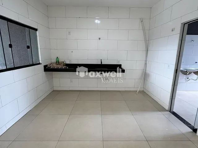 Casa com 201m² 2 quartos e 2 banheiros, à venda, no bairro Jardim Miramar em Aparecida de Goiânia