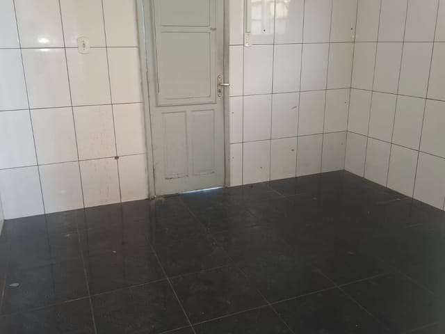 Casa com 447m² 3 quartos e 1 banheiro, à venda, no bairro Realengo em Rio de Janeiro