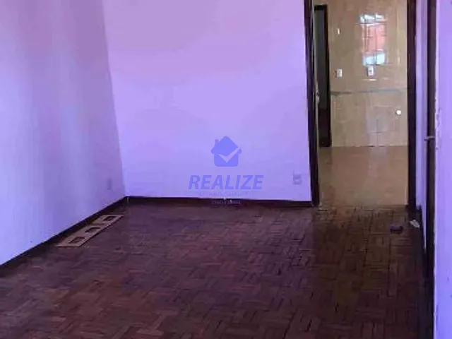 Casa com 250m² 3 quartos e 1 banheiro, à venda, no bairro Alto em Botucatu