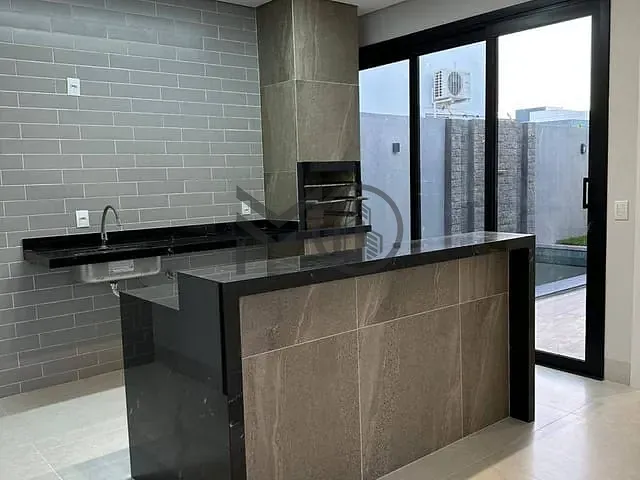 Casa com 250m² 3 quartos e 4 banheiros, à venda, no bairro Condomínio Primor das Torres em Cuiabá