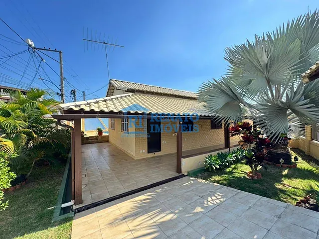 Casa com 390m² 3 quartos e 1 banheiro, à venda ou para alugar, no bairro Centro em Maricá