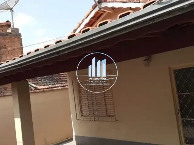 Casa com 140m² 2 quartos e 1 banheiro, à venda, no bairro São João em Pouso Alegre