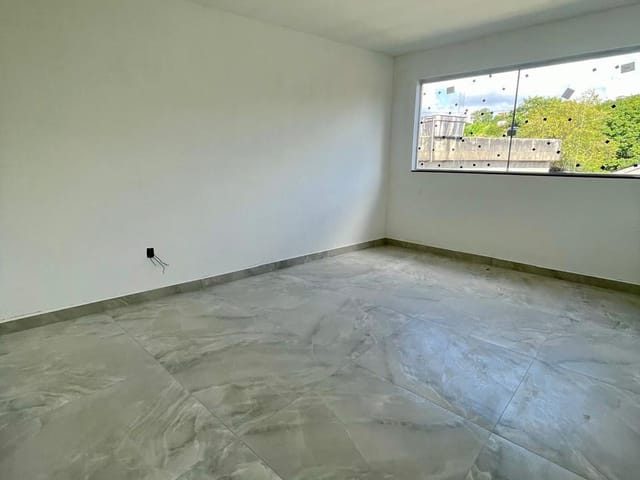 Casa 2 quartos e 1 banheiro, à venda, no bairro Sevilha (1ª Seção) em Ribeirão das Neves