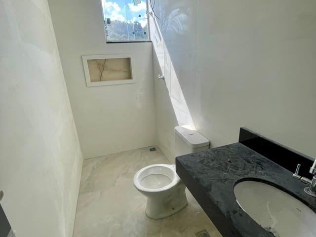 Casa 2 quartos e 1 banheiro, à venda, no bairro Sevilha (1ª Seção) em Ribeirão das Neves