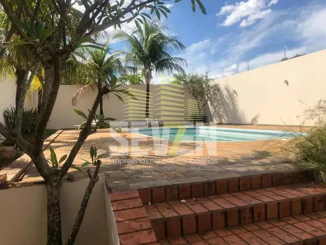 Casa com 1048m² 4 quartos e 5 banheiros, à venda, no bairro Vila Aviaçao em Bauru