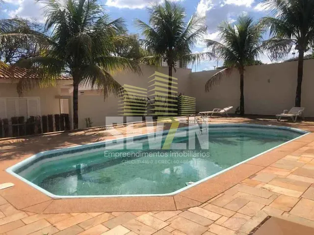 Casa com 1048m² 4 quartos e 5 banheiros, à venda, no bairro Vila Aviaçao em Bauru