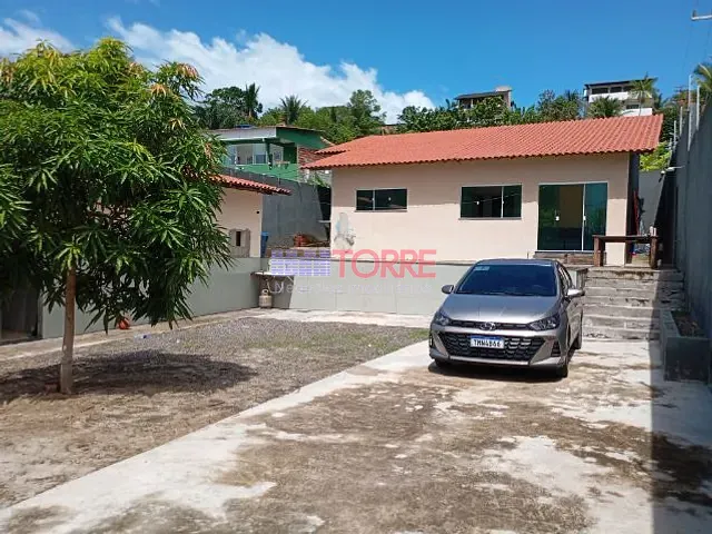 Casa com 450m² 5 quartos e 4 banheiros, à venda, no bairro Loteamento park de Olivença  em Ilhéus