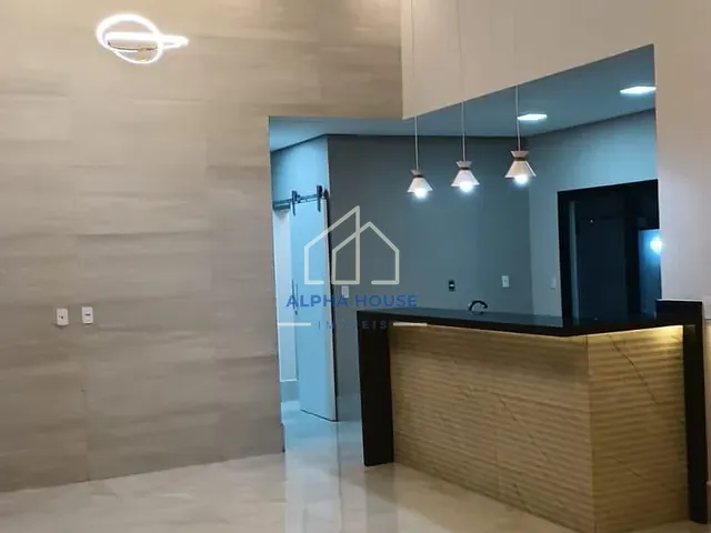 Casa com 300m² 3 quartos e 3 banheiros, à venda, no bairro Residencial Ouroville em Taubaté