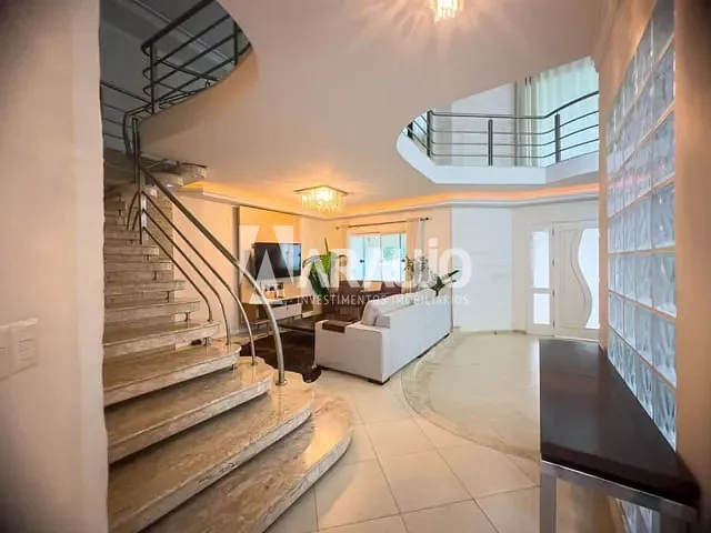 Casa com 325m² 3 quartos e 2 banheiros, à venda, no bairro Ressacada em Itajaí