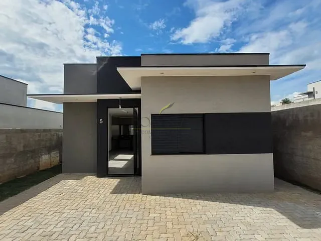 Casa com 250m² 3 quartos e 2 banheiros, à venda, no bairro Boa Vista em Piracaia