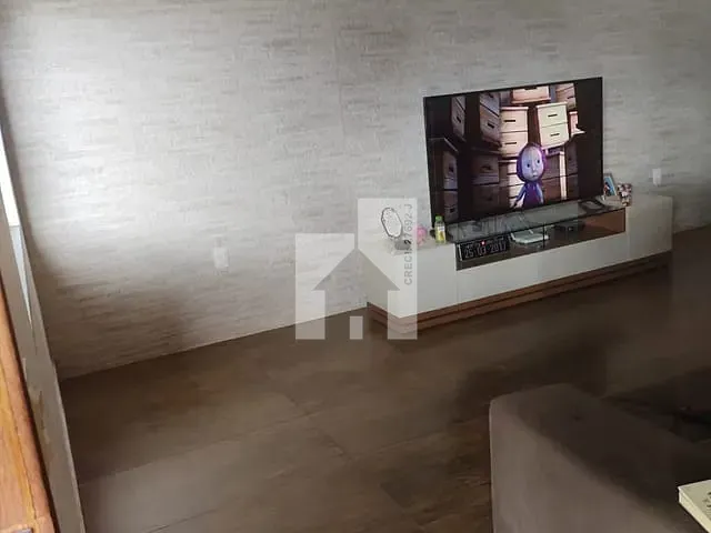 Casa com 250m² 3 quartos e 2 banheiros, à venda, no bairro Estância Climatérica Ypê em Jarinu