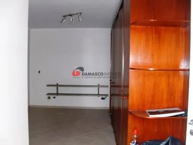 Casa com 490m² 3 quartos e 4 banheiros, à venda, no bairro Osvaldo Cruz em São Caetano do Sul