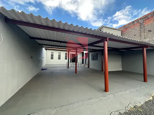 Casa 3 quartos e 2 banheiros, à venda, no bairro Jardim Primavera em Porto Ferreira