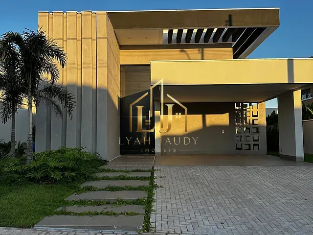 Casa com 456m² 3 quartos e 3 banheiros, à venda, no bairro Ribeirão do Lipa em Cuiabá