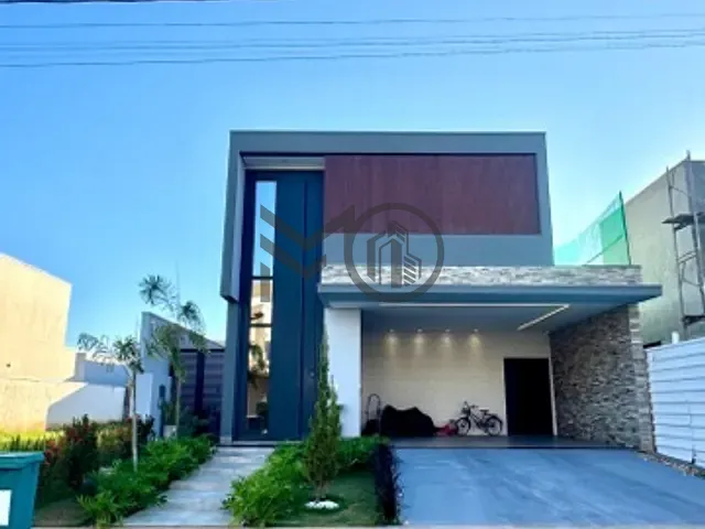 Casa com 300m² 4 quartos e 5 banheiros, à venda, no bairro Jardim Itália em Cuiabá