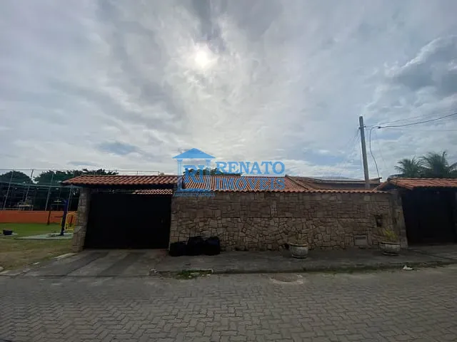 Casa 4 quartos e 3 banheiros, à venda, no bairro Centro em Maricá