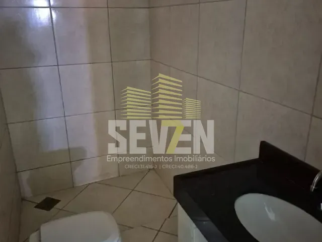 Casa com 140m² 2 quartos e 2 banheiros, à venda, no bairro Parque São João em Bauru