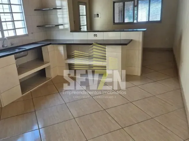 Casa com 140m² 2 quartos e 2 banheiros, à venda, no bairro Parque São João em Bauru