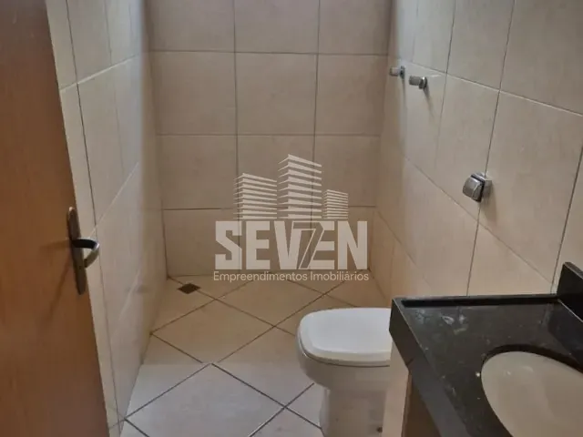 Casa com 140m² 2 quartos e 2 banheiros, à venda, no bairro Parque São João em Bauru