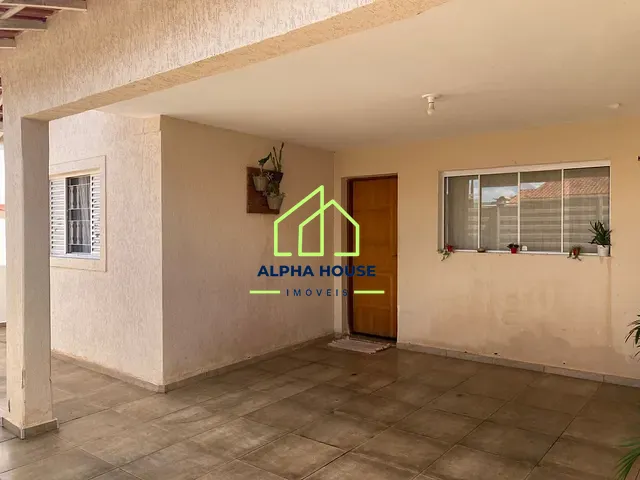 Casa com 250m² 2 quartos e 2 banheiros, à venda, no bairro Jardim Ana Rosa em Taubaté