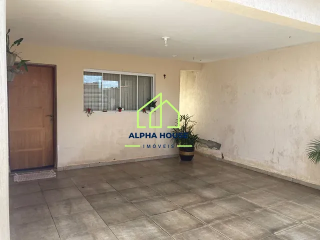 Casa com 250m² 2 quartos e 2 banheiros, à venda, no bairro Jardim Ana Rosa em Taubaté