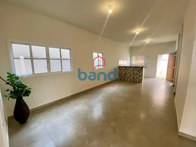 Casa com 250m² 3 quartos e 3 banheiros, à venda, no bairro Portal Ville Flamboyant em Porto Feliz