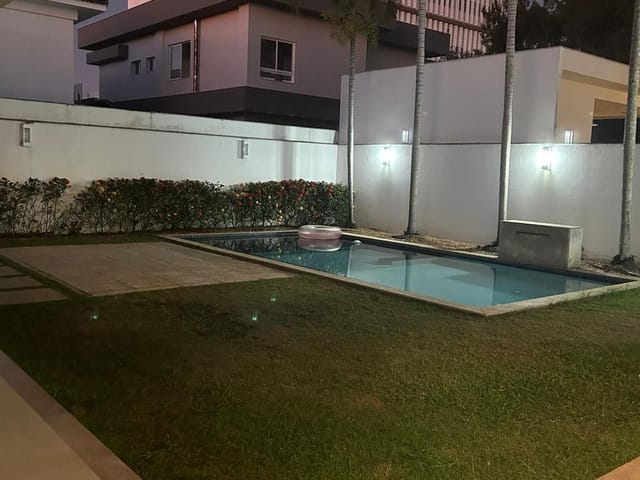 Casa 4 quartos e 2 banheiros, à venda, no bairro Parque Califórnia em Campos dos Goytacazes