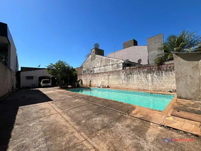 Casa com 150m² 3 quartos e 2 banheiros, à venda, no bairro Interlagos em Três Lagoas